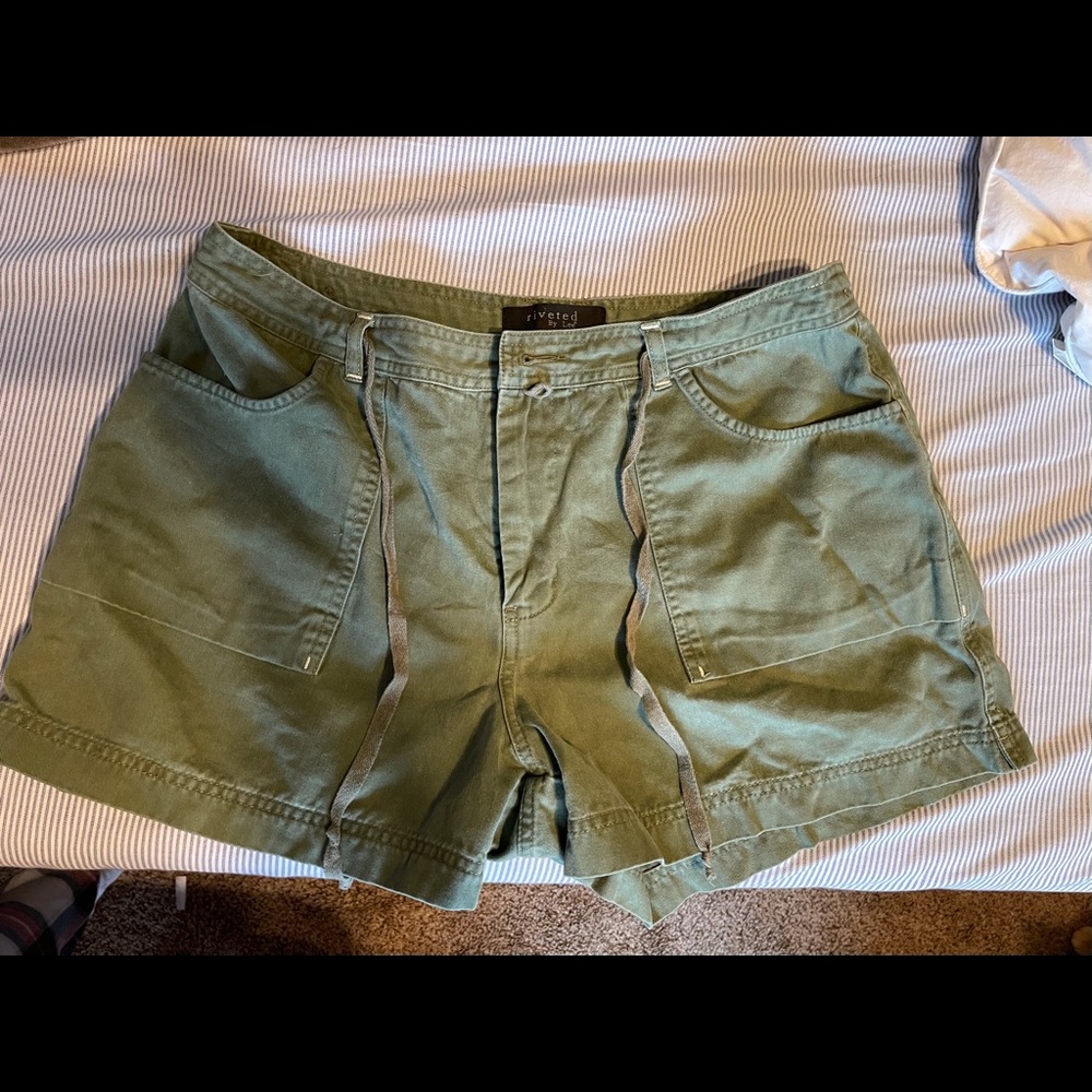 Vintage green shorts